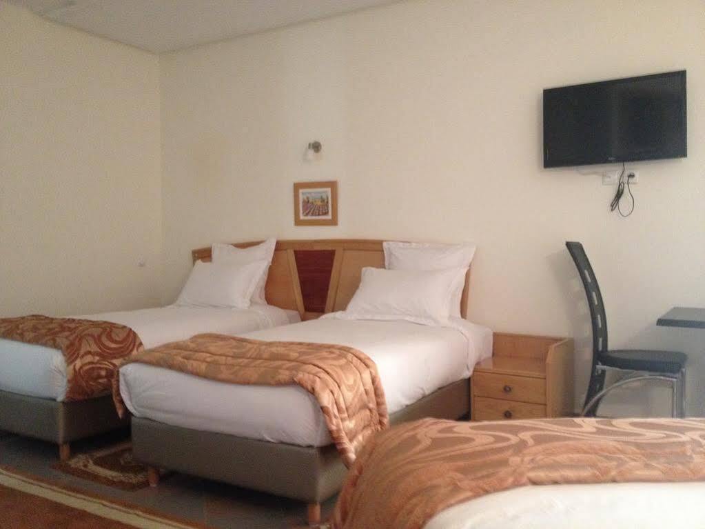 Hotel Oasis Tafilalet Мекнес Екстер'єр фото